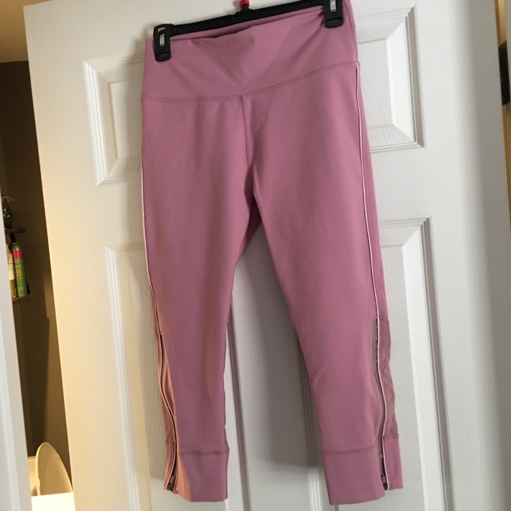 Fabletic Capri Legging